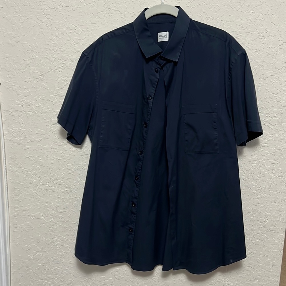 Black Armani collezioni casual shirt.